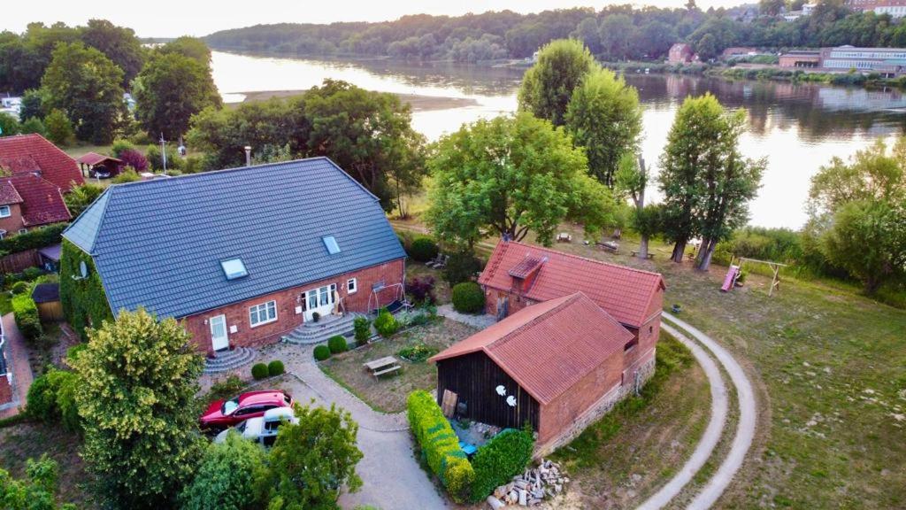 Ferienhaus Voern-Diek Hohnstorf エクステリア 写真